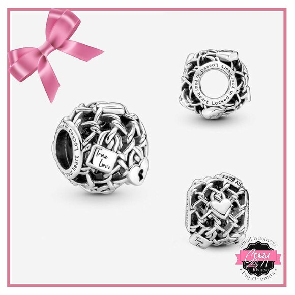 Openwork Chain Link Padlock Charm - Picture 1 of 8